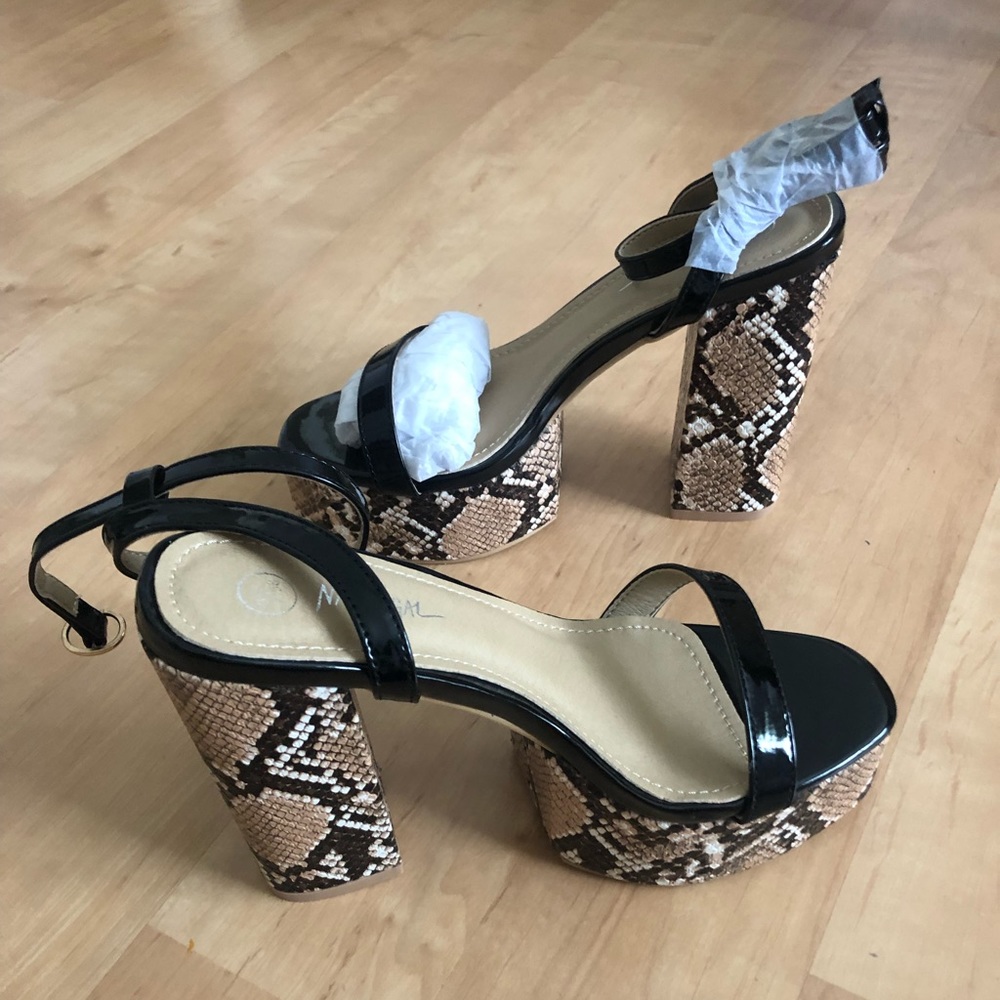 NEW Snakeskin platform strappy block heel